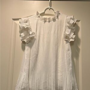 Fab’rik White Ruffled Sleeve Blouse